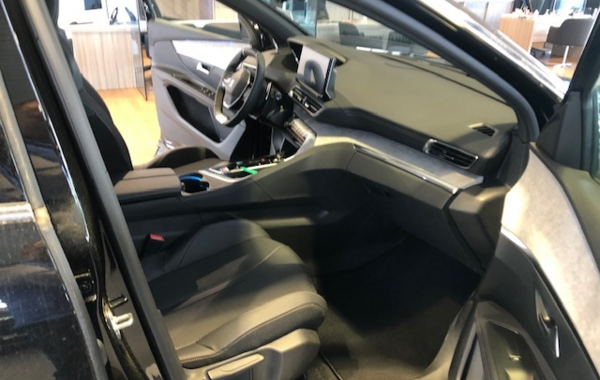 peugeot-3008-1-2-puretech-130ch-s-s-gt-eat8 - 52398575