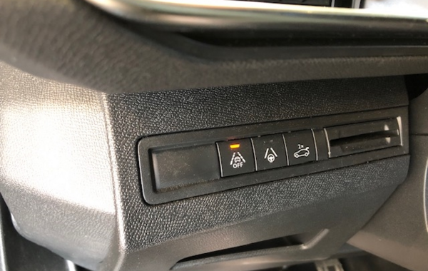 peugeot-5008-1-2-puretech-130ch-s-s-gt-eat8 - 52438575