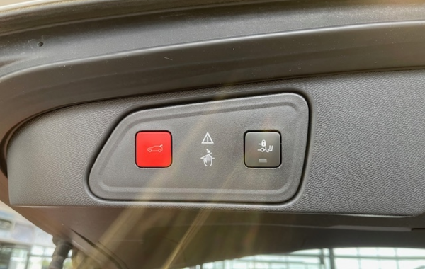 peugeot-3008-1-2-puretech-130ch-e6-c-gt-line-s-s - 53778575