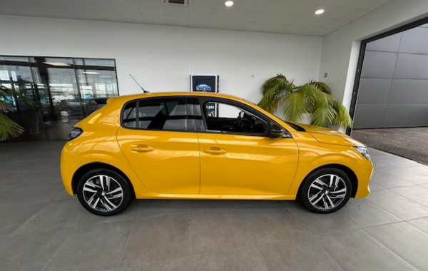 peugeot-208-1-2-puretech-100ch-s-s-allure-pack-eat8 - 54888575