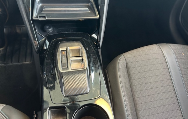 peugeot-208-1-2-puretech-100ch-s-s-allure-pack-eat8 - 54888575