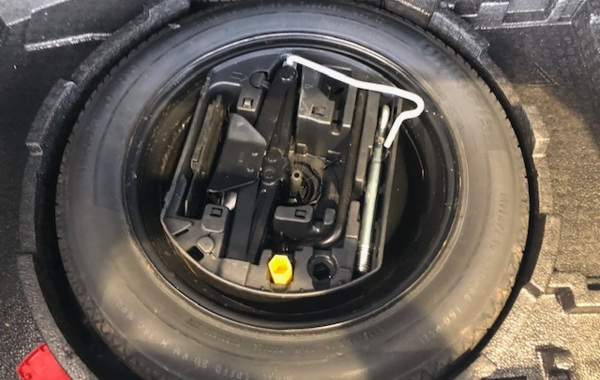 peugeot-308-1-2-puretech-130ch-e6-3-s-s-allure-eat8 - 56668575