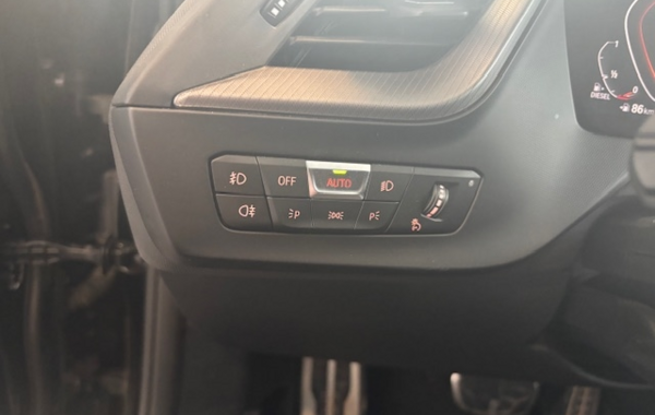 bmw-serie-1-f40-118da-150ch-m-sport - 57968575