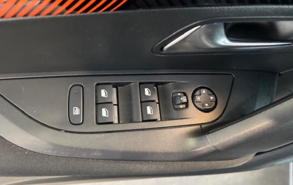 peugeot-2008-1-2-puretech-100ch-s-s-active-pack - 58458575