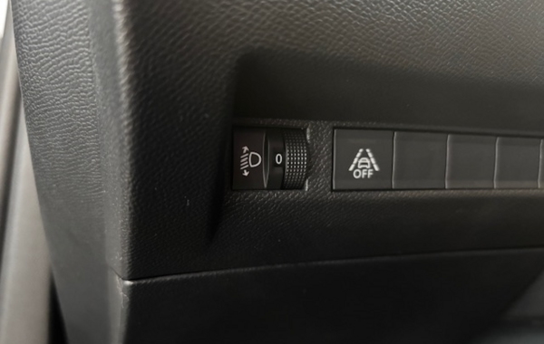 peugeot-2008-1-2-puretech-100ch-s-s-active-pack - 58458575