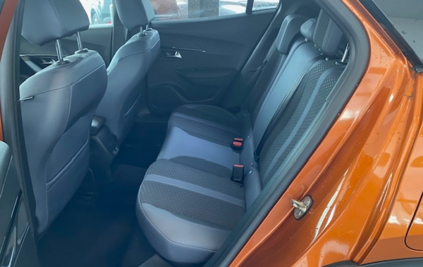 peugeot-2008-1-2-puretech-130ch-s-s-allure-eat8 - 58738575