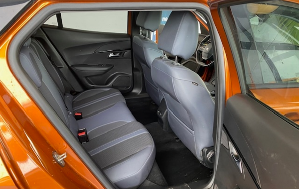 peugeot-2008-1-2-puretech-130ch-s-s-allure-eat8 - 58738575