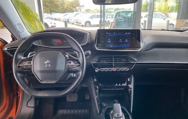 peugeot-2008-1-2-puretech-130ch-s-s-allure-eat8 - 58738575