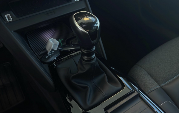 citroen-c4-puretech-130ch-s-s-shine - 60068575