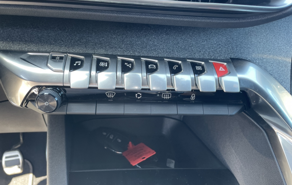 peugeot-3008-1-2-puretech-130ch-e6-c-gt-line-s-s - 60218575