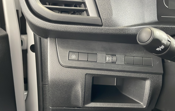 peugeot-expert-fg-m-1-5-bluehdi-120ch-s-s - 60418575