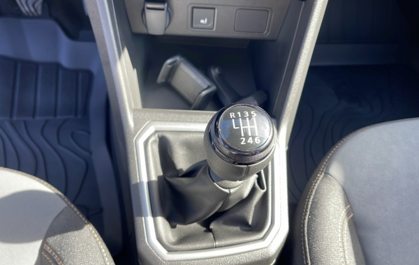 dacia-jogger-1-0-tce-110ch-extreme-7-places-24 - 60568575