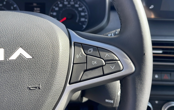 dacia-jogger-1-0-tce-110ch-extreme-7-places-24 - 60568575