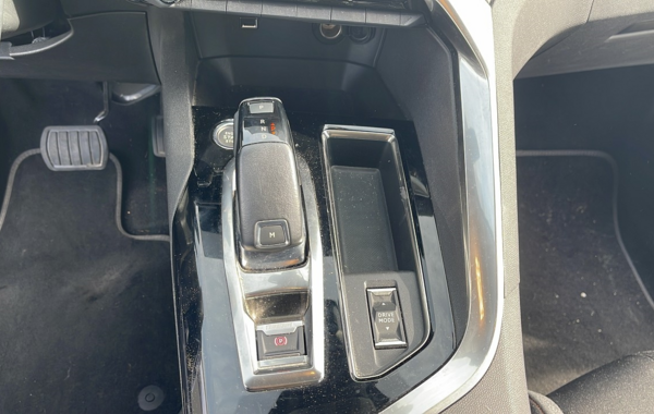 peugeot-3008-1-5-bluehdi-130ch-s-s-allure-pack - 61968575