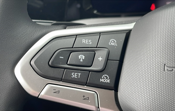 volkswagen-golf-viii-2-0-tdi-150ch-life-plus-dsg7 - 62998575