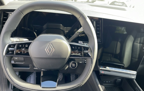 renault-austral-1-2-e-tech-full-hybrid-200ch-techno-24 - 63218575