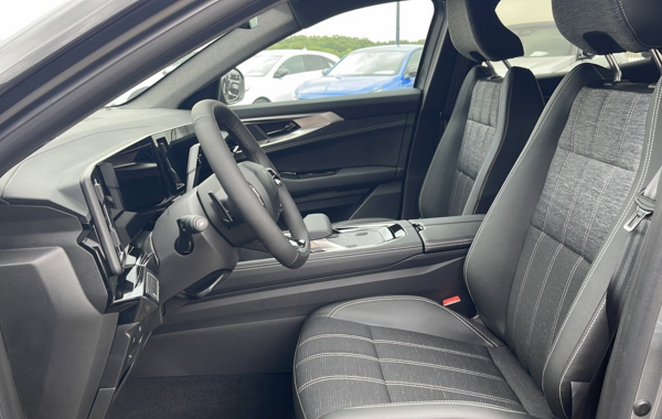 renault-austral-1-2-e-tech-full-hybrid-200ch-techno-24 - 63228575