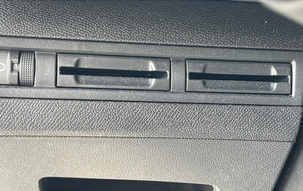 peugeot-3008-1-2-puretech-130ch-active-s-s-eat8-109g - 63568575