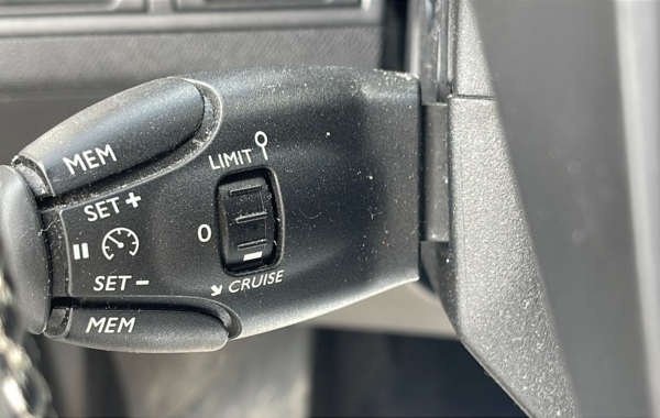 peugeot-3008-1-2-puretech-130ch-active-s-s-eat8-109g - 63568575