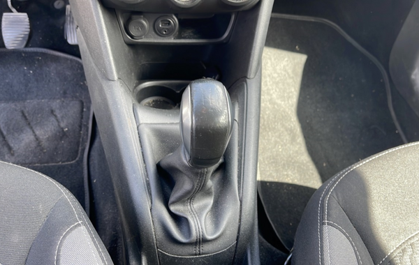 peugeot-208-1-2-puretech-82ch-style-5p - 63598575