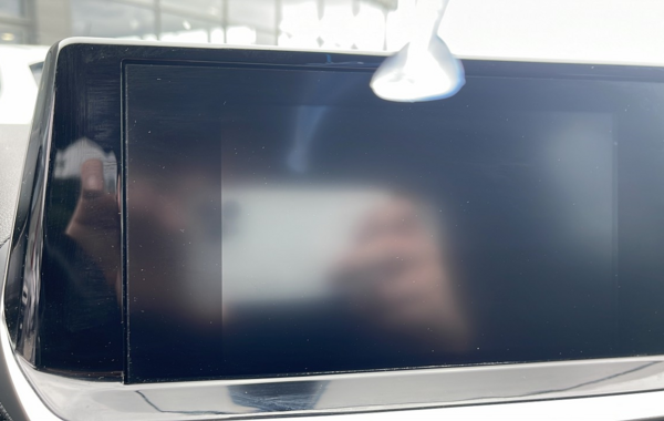 peugeot-208-1-2-puretech-100ch-s-s-style-eat8 - 64398575