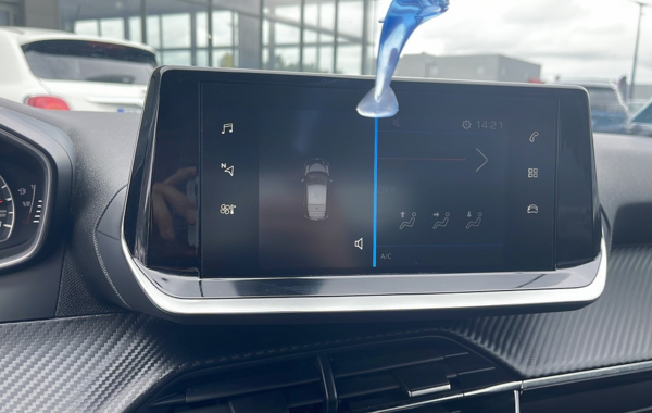 peugeot-208-1-2-puretech-100ch-s-s-style-eat8 - 64398575