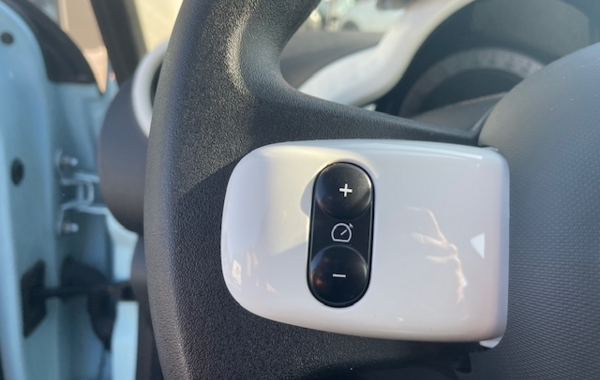 renault-twingo-iii-e-tech-electric-authentic-r80-achat-integral - 64518575