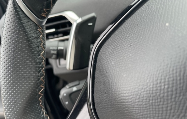 peugeot-3008-1-5-bluehdi-130ch-s-s-gt-eat8 - 64568575