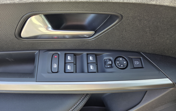 peugeot-5008-hybrid-145ch-allure-e-dcs6 - 64738575