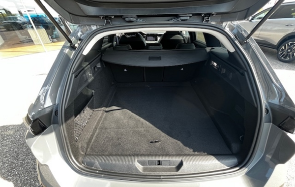 peugeot-308-sw-1-5-bluehdi-130ch-s-s-allure-eat8 - 64778575