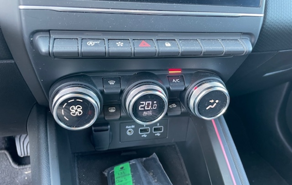 renault-clio-v-1-0-tce-90ch-intens-x-tronic-21 - 64818575