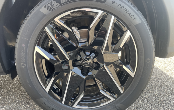 peugeot-5008-hybrid-145ch-allure-e-dcs6 - 64938575