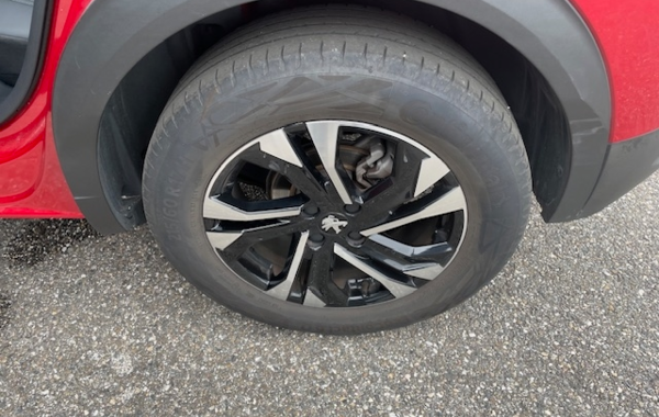 peugeot-2008-1-5-bluehdi-130ch-s-s-allure-eat8 - 64948575