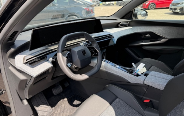 peugeot-5008-hybrid-145ch-allure-e-dcs6 - 64968575