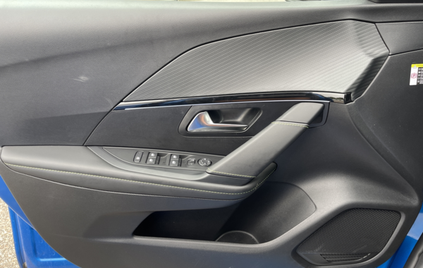 peugeot-208-1-2-hybrid-145ch-gt-e-dcs6 - 65008575