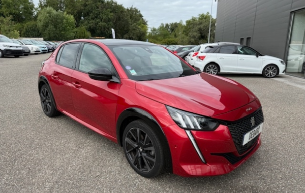 peugeot-208-1-2-puretech-130ch-s-s-gt-pack-eat8 - 65178575