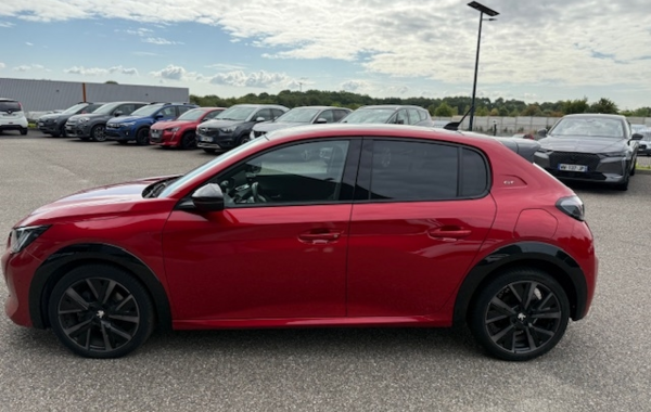 peugeot-208-1-2-puretech-130ch-s-s-gt-pack-eat8 - 65178575