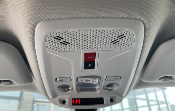 peugeot-2008-1-2-puretech-130ch-s-s-allure - 65288575