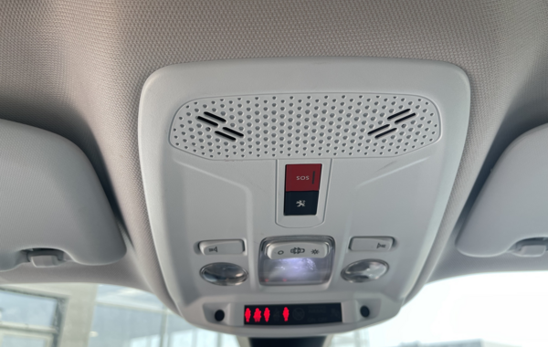 peugeot-2008-1-2-puretech-100ch-s-s-allure - 65768575