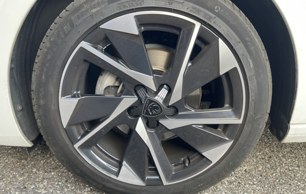 peugeot-308-1-2-puretech-130ch-s-s-allure-pack-eat8 - 65908575