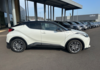 toyota-c-hr-184h-distinctive-2wd-e-cvt-my22 - 877294713